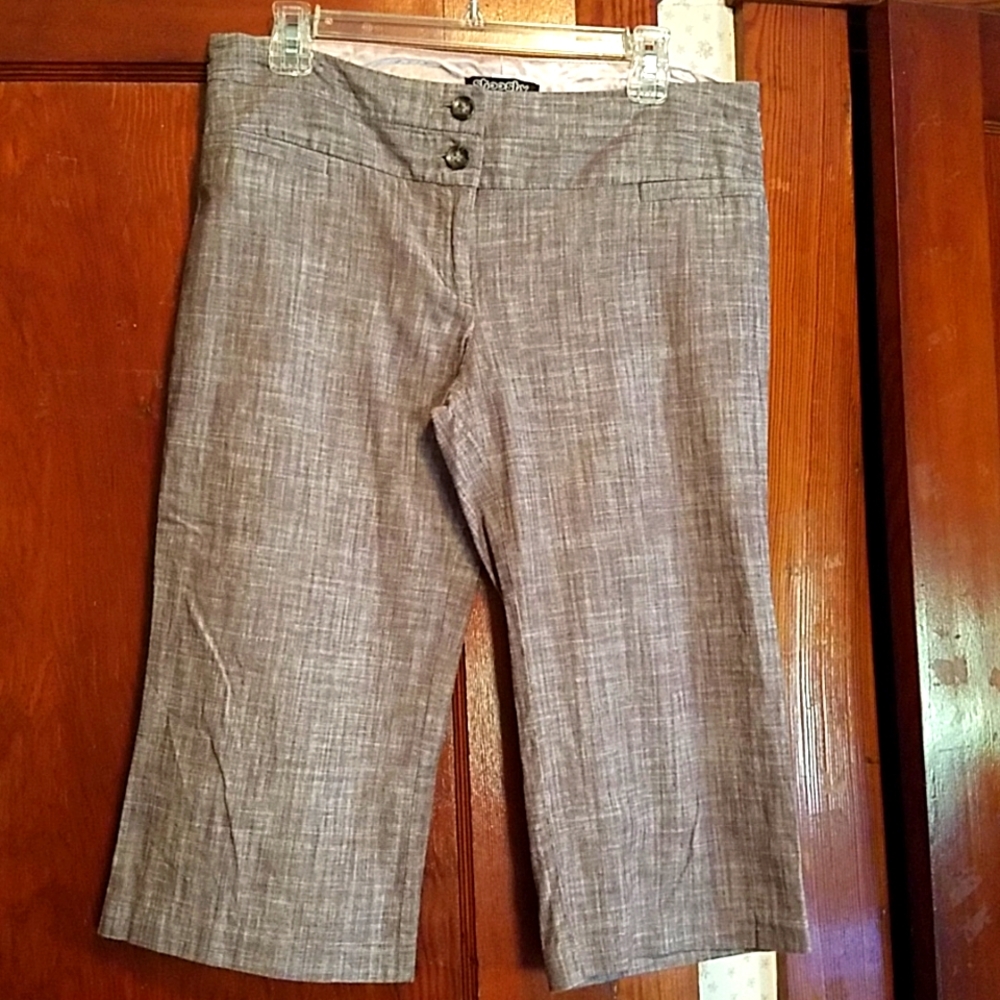 🎈Stooshy Women's Capris Size 11